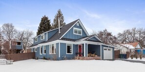 Exterior - Big Comfort, Big Fun, Big Family Memories (Coeur d'Alene)