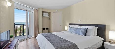 1 bedroom, desk, iron/ironing board, WiFi