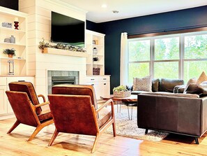 Smart TV, fireplace, table football, ping pong - Jay Cooke Park and Spirit Mtn Retreat with wood-burning sauna and game room  (Esko)
