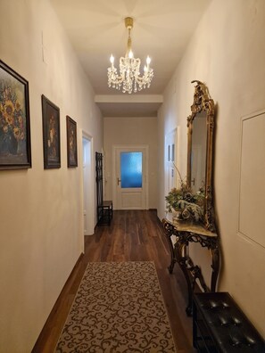 Deluxe Suite | 1 bedroom, pillow-top beds, individually decorated