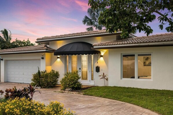 House (4 Bedrooms) | Floor plan