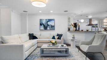 House (4 Bedrooms) | Floor plan