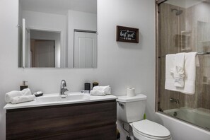 Casa (4 Bedrooms) | Plano
