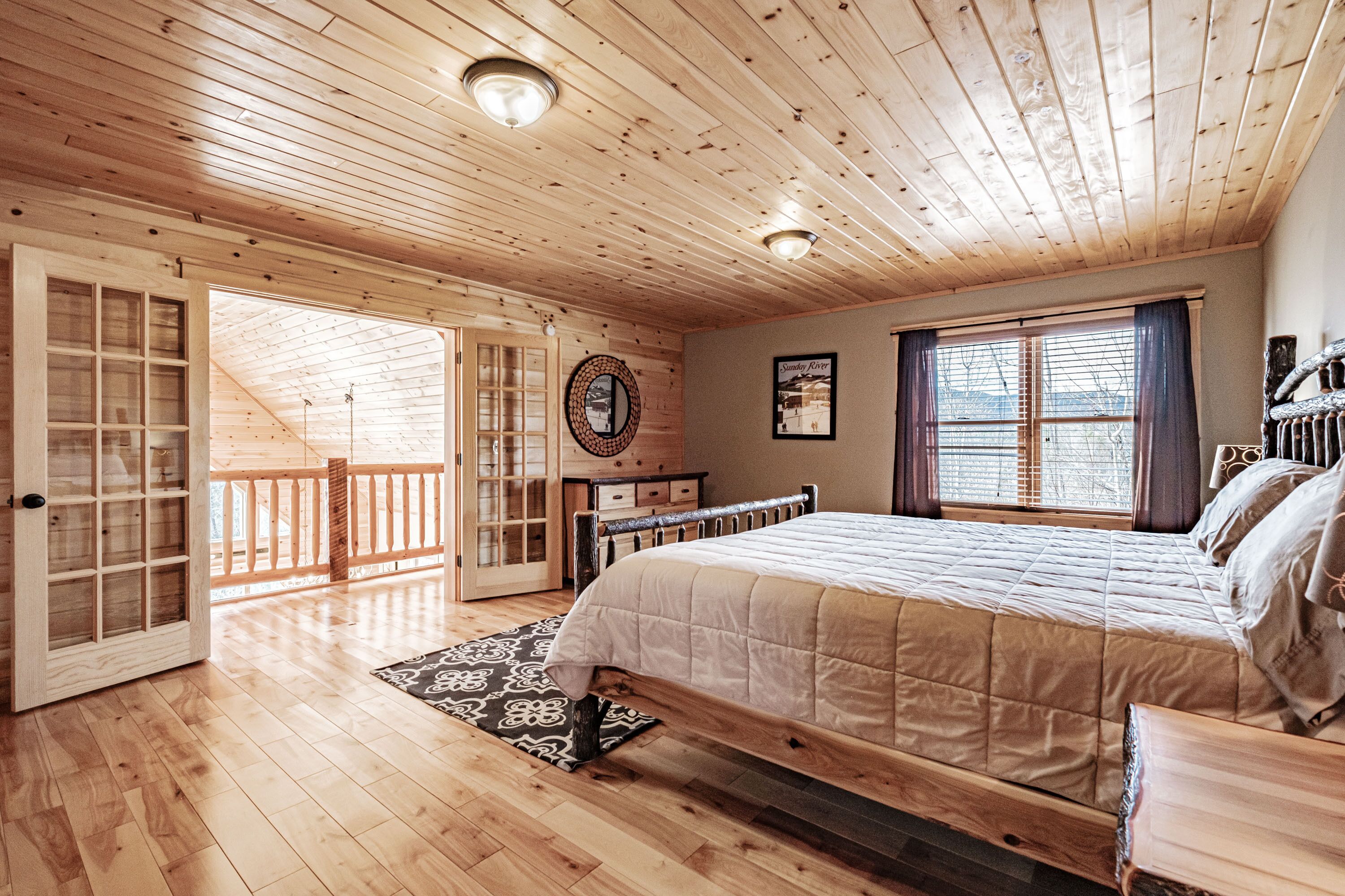 5 bedrooms, WiFi, bed sheets