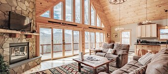 Mountainside Chalet direct views of Sunday River