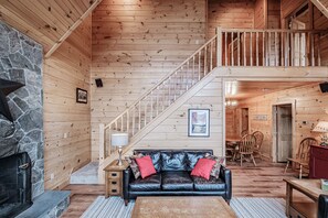 スマートテレビ、暖炉、テレビゲーム、書庫