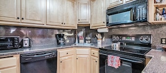 On Mountain two bedroom unit sleeping 6