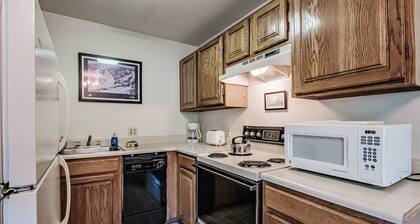On Mountain two bedroom unit sleeping 9