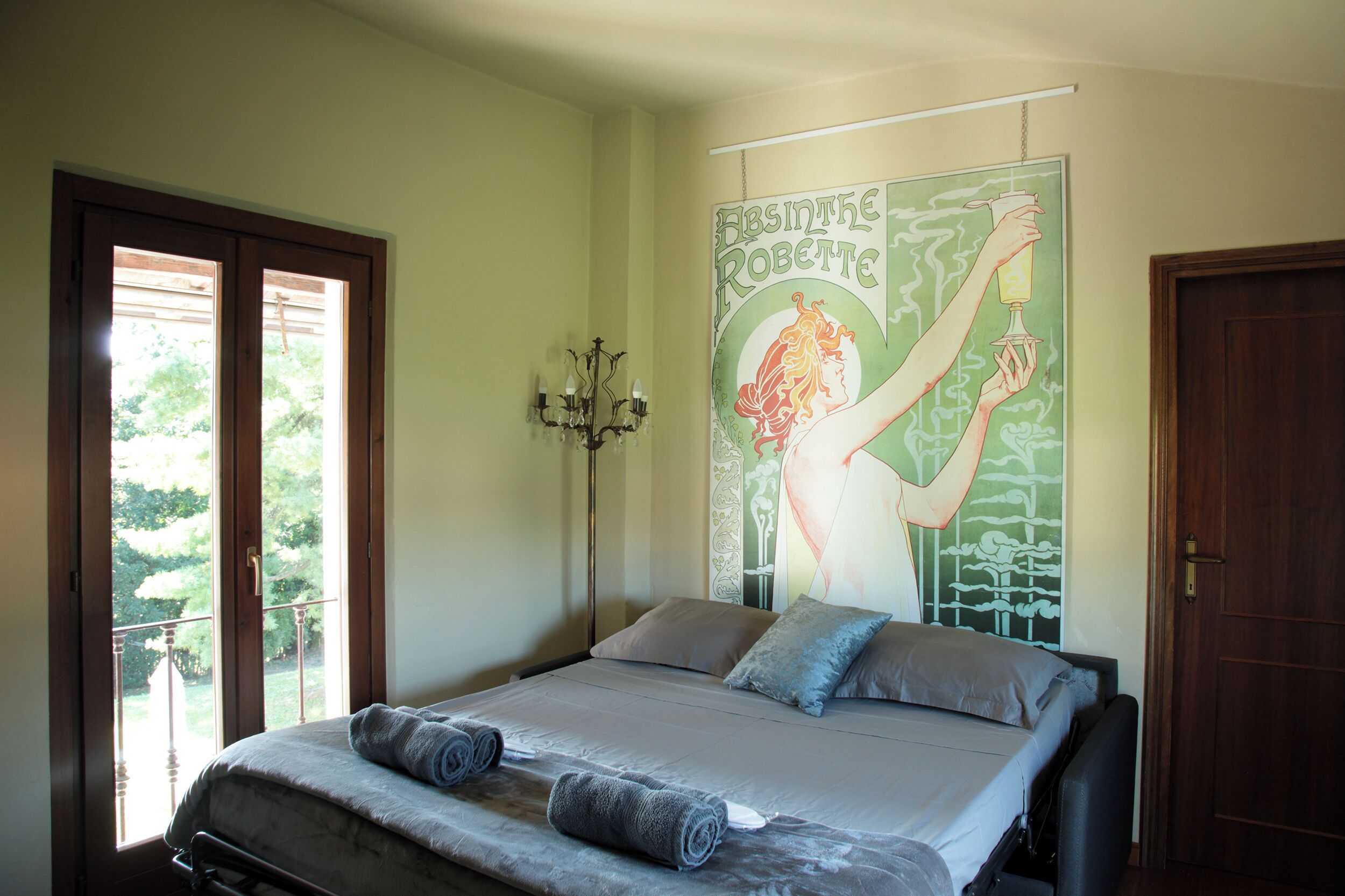 2 bedrooms, in-room safe, iron/ironing board, travel cot