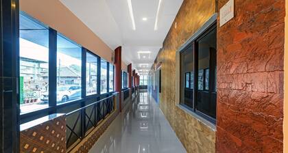 Itsy Hotels Regalia Grand, 500 Mtrs From Madikeri Fort