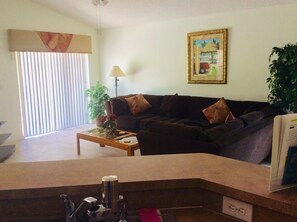 Smart TV, table football - Private villa with Pool/Spa, Free Wifi & Games Room close to Disney. (Kissimmee)