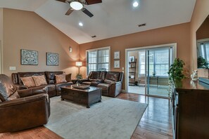 Smart TV, videojuegos y tenis de mesa 