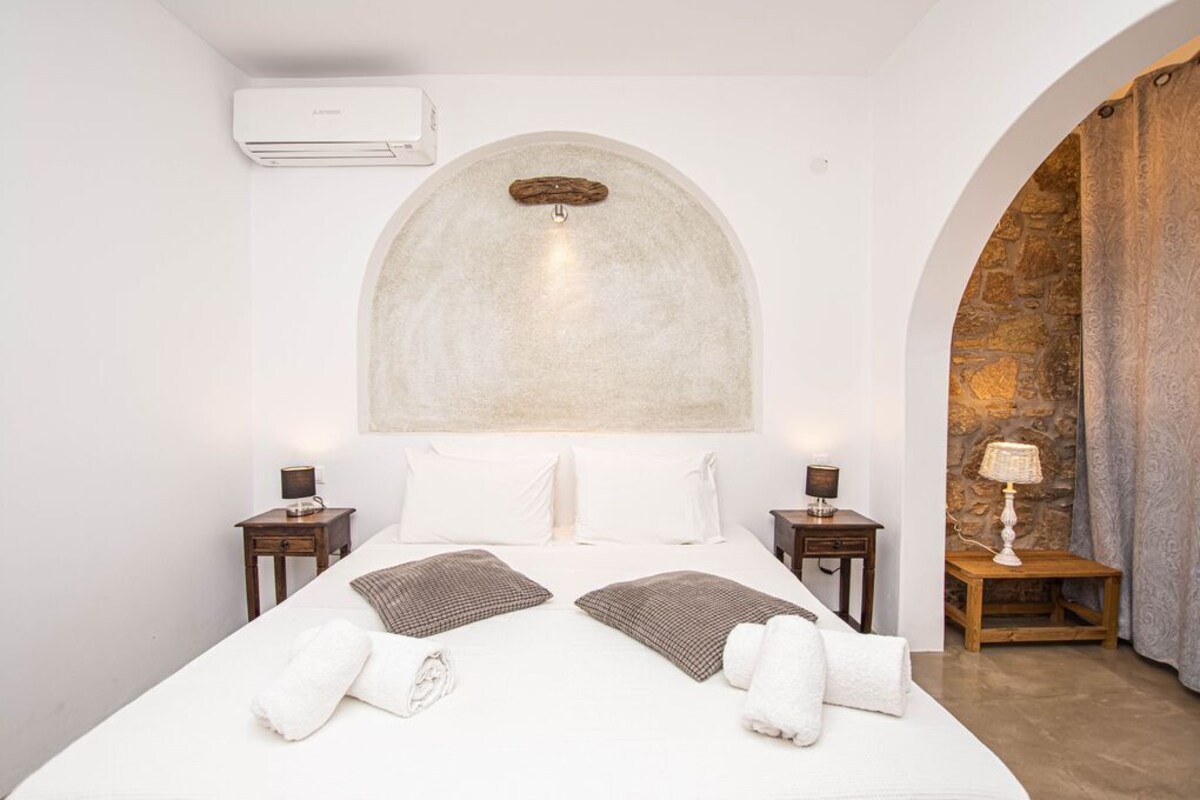Soundproofing, WiFi (free)