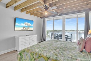 4 bedrooms, iron/ironing board, travel cot, WiFi