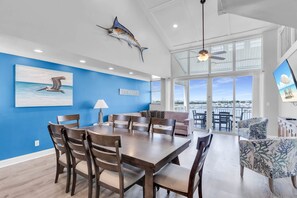 Dining - Waterfront Dock Pool Near Duval St Penthouse (Key West)