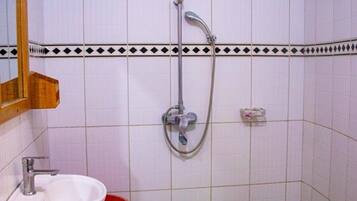 Regadera, regadera tipo lluvia, amenidades de baño gratuitas, toallas