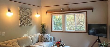 Smart TV y chimenea