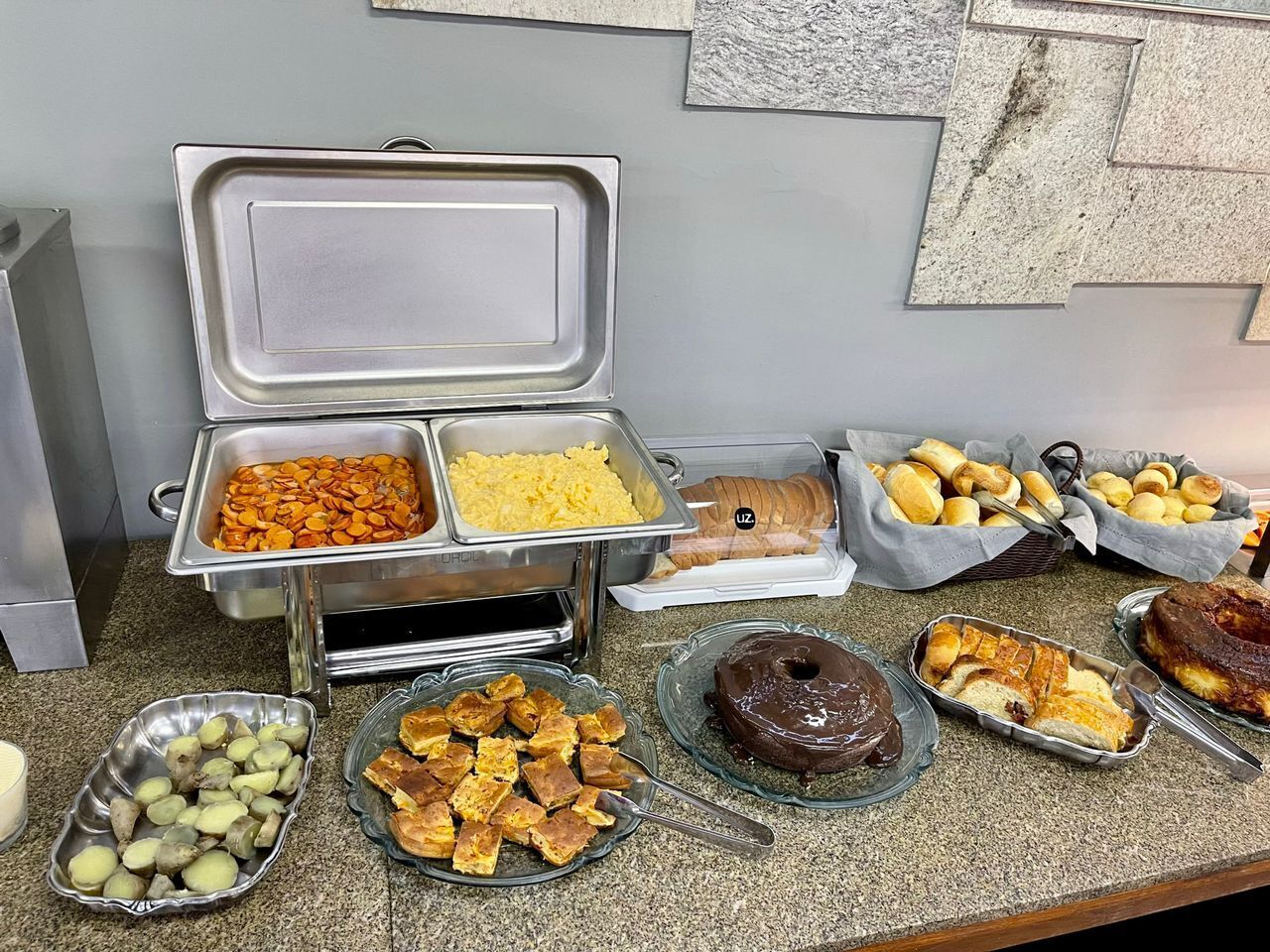 Foto - Hotel Economy 888 - Próximo a Praça da Estação e Rodoviária