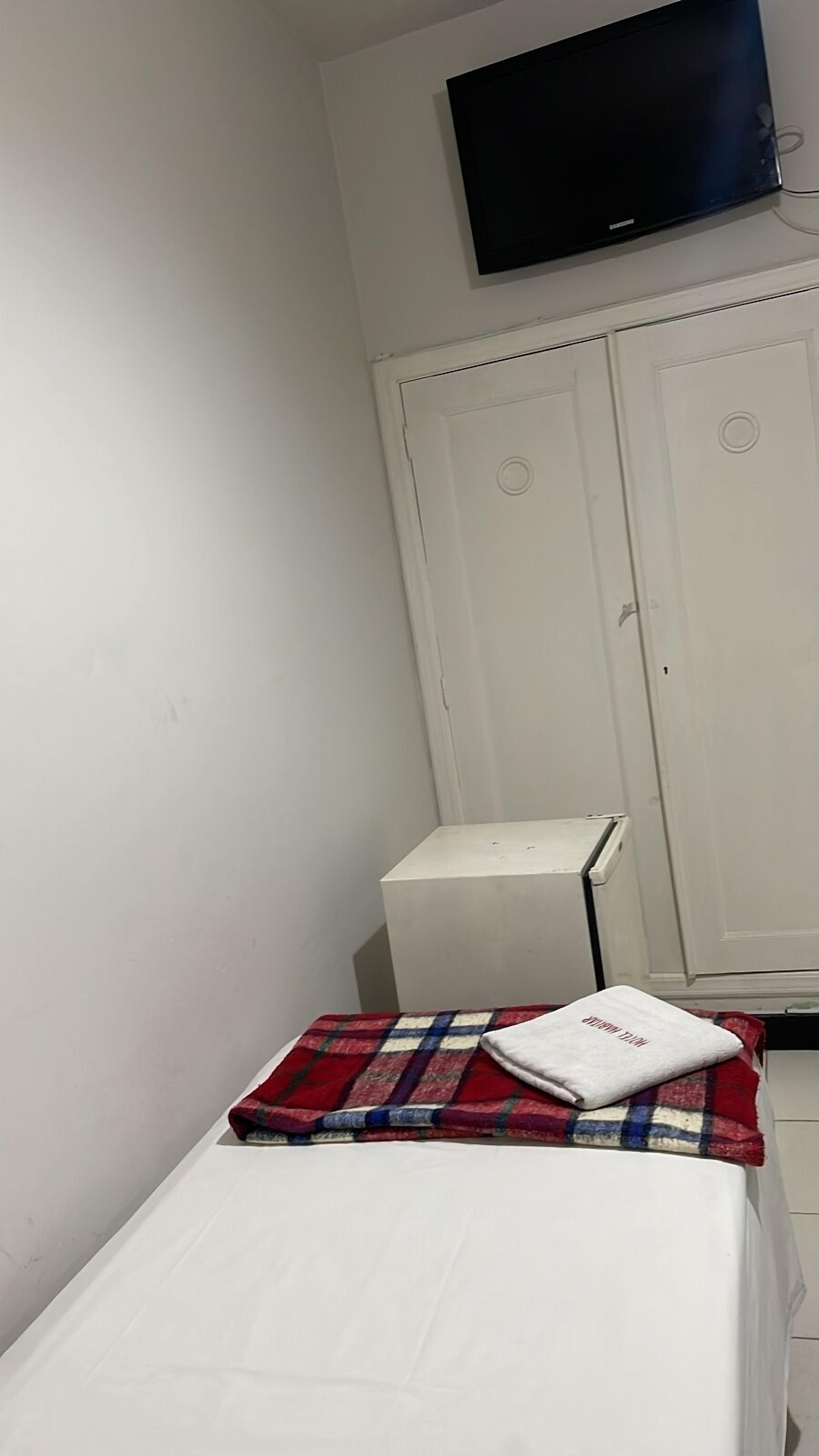 Foto - Hotel Economy 888 - Próximo a Praça da Estação e Rodoviária