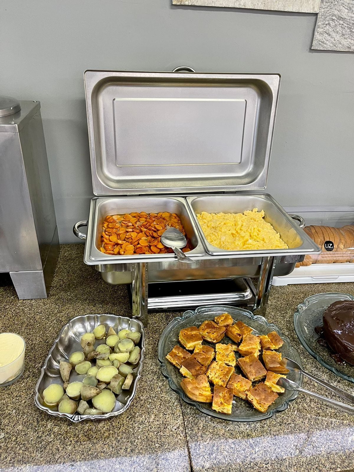 Foto - Hotel Economy 888 - Próximo a Praça da Estação e Rodoviária