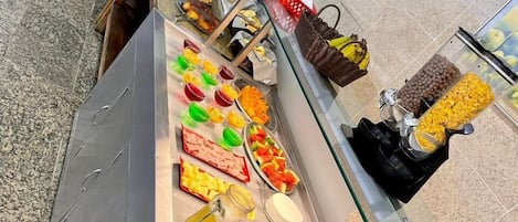 Petit déjeuner buffet compris tous les jours