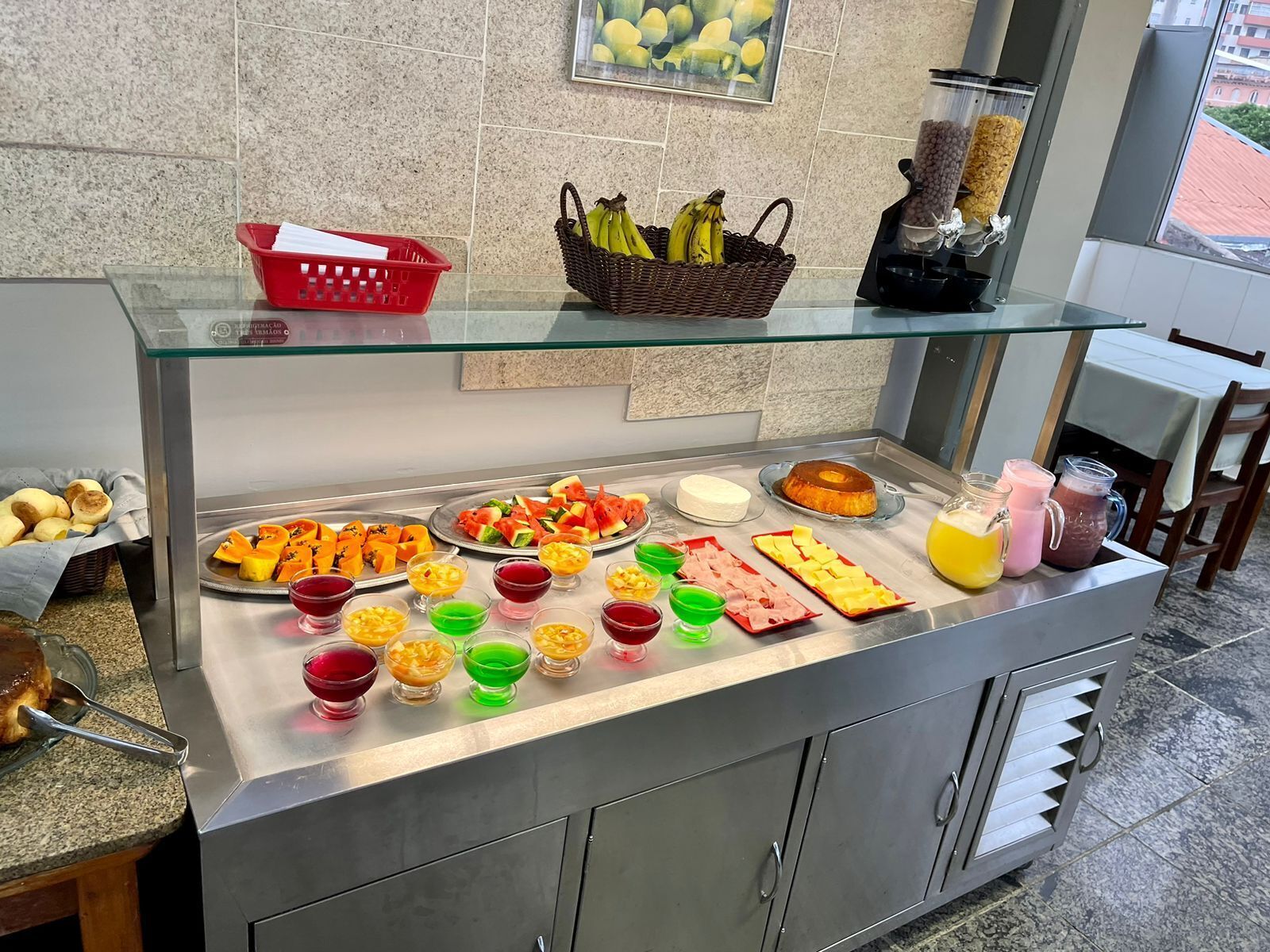 Free daily buffet breakfast