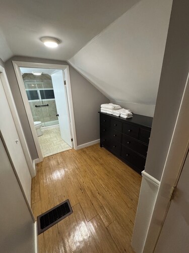 Comfort & Proximity to Downtown and Penn State (STR22-00040)
