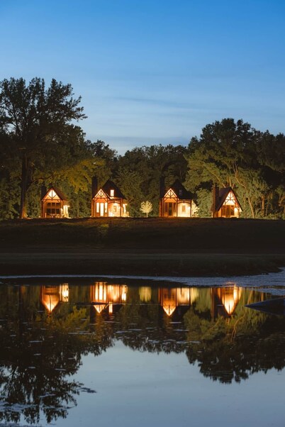 #10 Hummingbird Hideaway