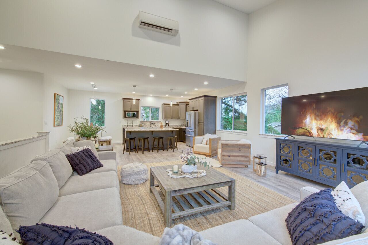 Smart-TV, Tischfußball, Bücher