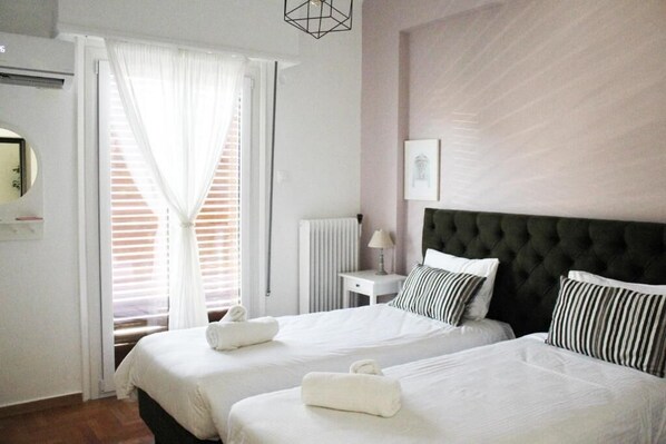Apartment | 2 bedrooms, iron/ironing board, free WiFi