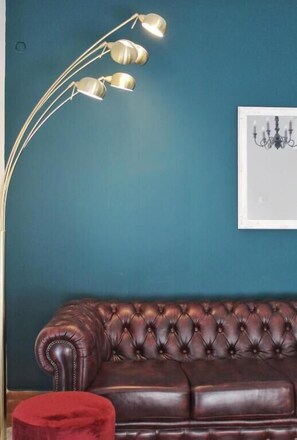 Apartment | Living area | Flat-screen TV