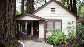 Cabin 5 | Terrace/patio