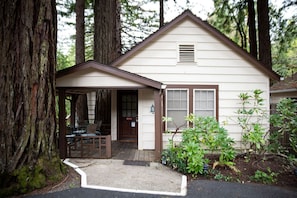 Cabin 5 | Terrace/patio