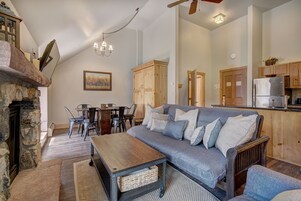 Condo, 1 Bedroom (with Murphy Bed) | Living area | Flat-screen TV