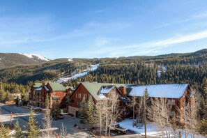 Valley view - Expedition Station Condos by Vail Resorts (Keystone)