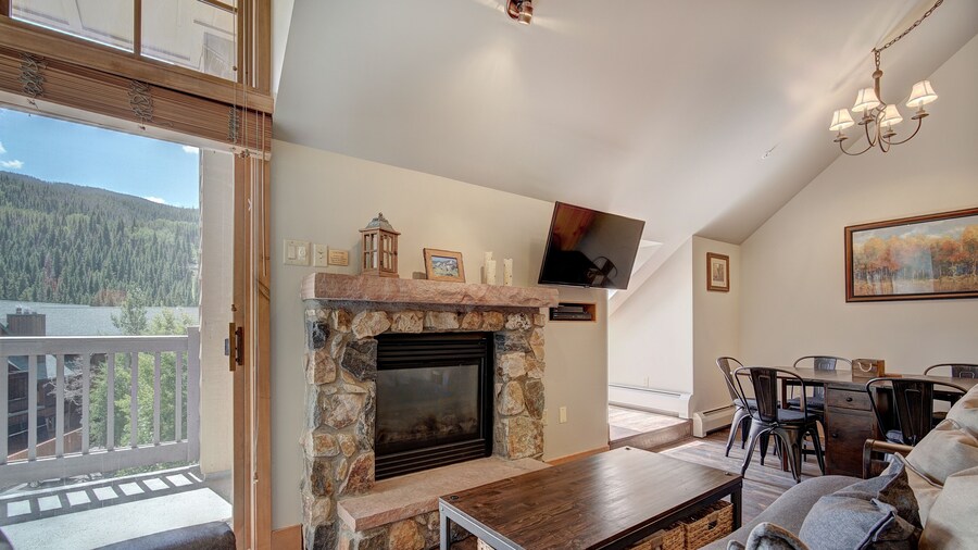 Expedition Station Condos by Vail Resorts