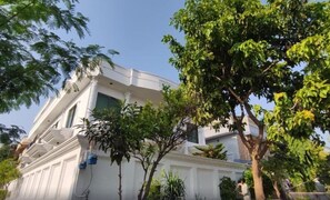 Front of property - Imperial lodges Islamabad (Islamabad)