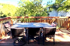 Outdoor dining - GEM House-WestEnd/Atlanta Downtown (Atlanta)