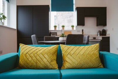 Apartment 8 (2 bedrooms, sleeps x 6)