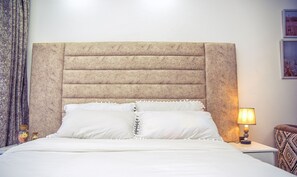 Wifi gratis y ropa de cama 