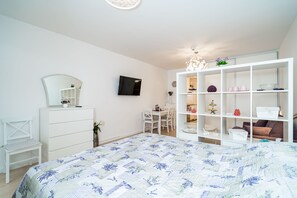 Internet, bed sheets