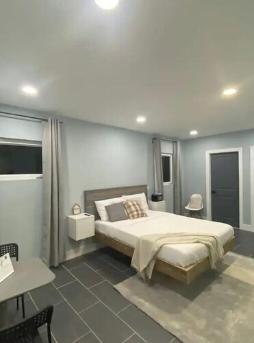 Peaceful Studio 1 Bed/Bath on Cable Beach