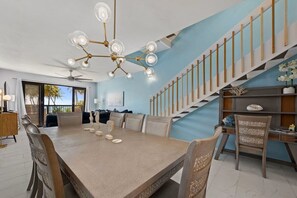 Dining - 31 yards from the beach • Private rooftop villa in exclusive neighborhood (Humacao)