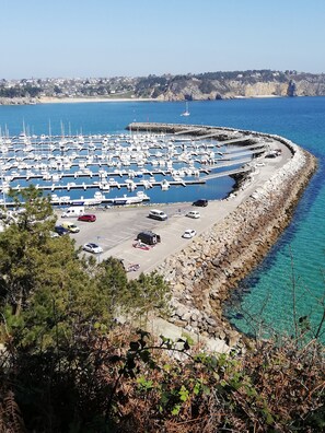 Marina - Breton house 400m from the beach (Crozon)