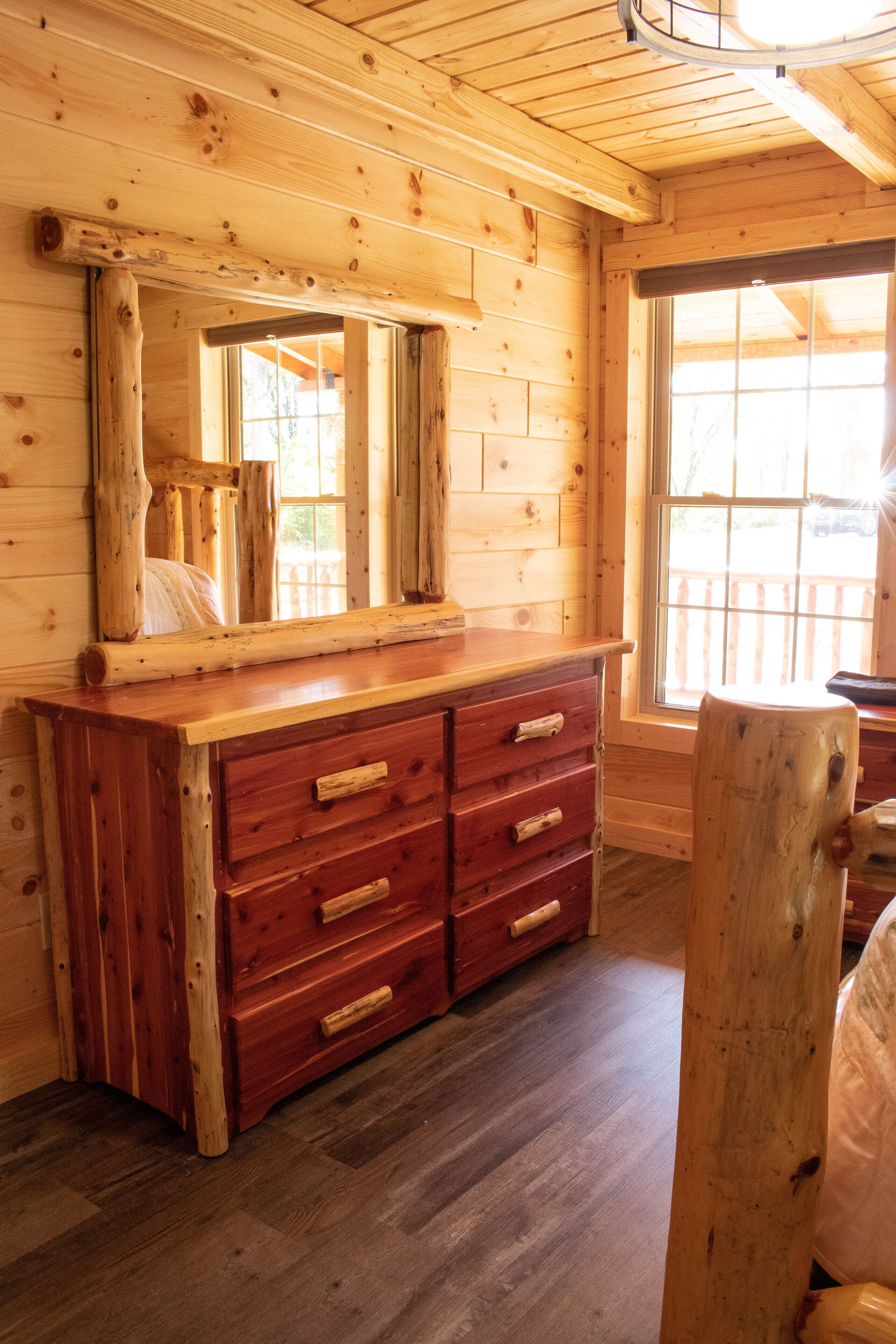 3 soverom, strykejern/-brett og sengetøy