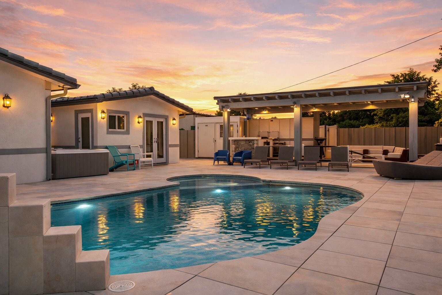 Outdoor pool, a heated pool