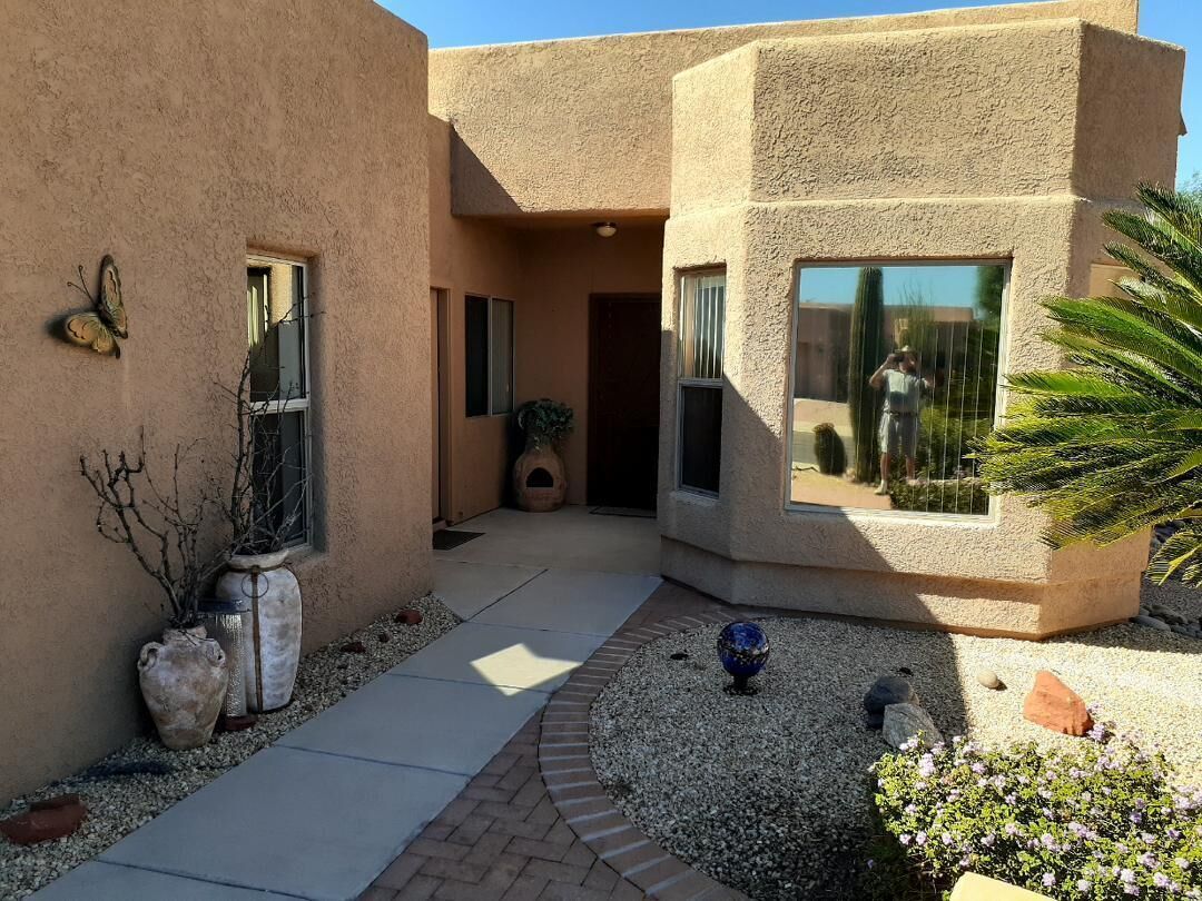 Active Senior Community: Adjacent to desert hiking and biking trails