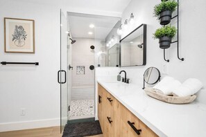 Hair dryer, towels