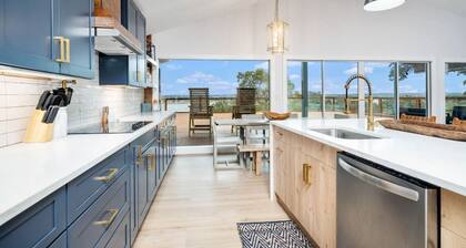 Sequestered Sunset · NEW*Sequestered Sunset-Panoramic Canyon Lake Views