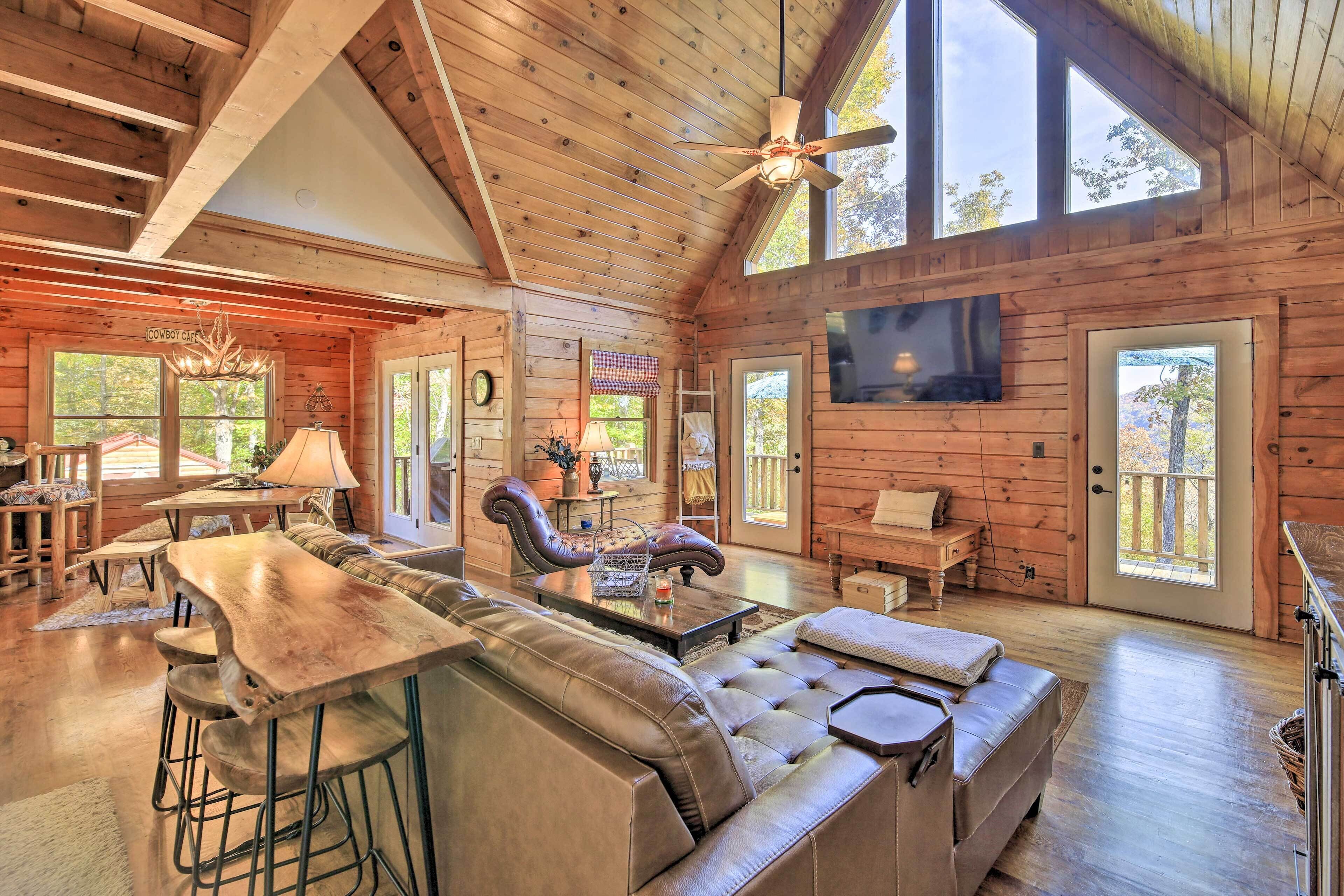 Spacious Mouth of Wilson Cabin Near New River